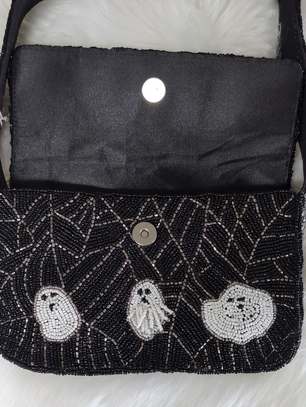 SOL and MER Halloween Ghost Motif Beaded Shoulder Bag w/ Spiderweb Design πΈοΈπ» - Picture 12 of 16